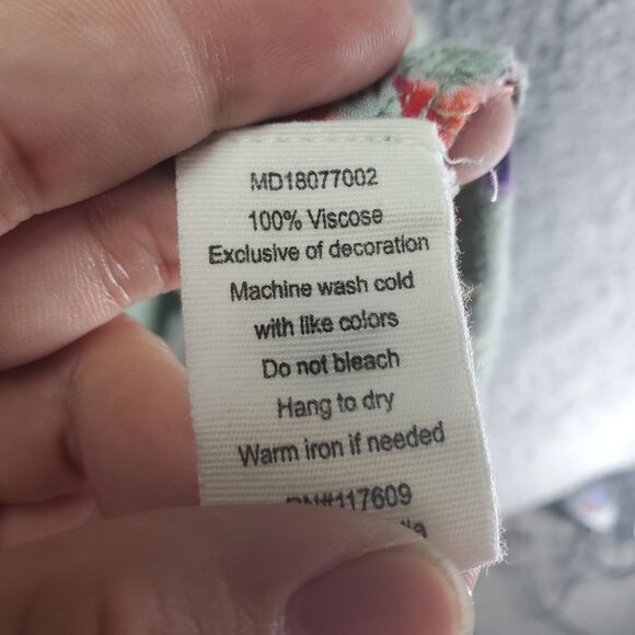 Mimi & Daphne Dress Womens Small Green Floral Button-Up 100% Viscose 3/4 Sleeves - Picture 3 of 8